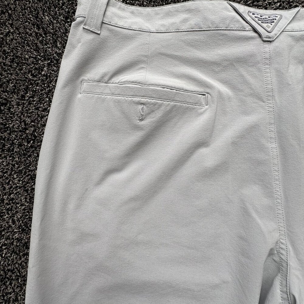 Columbia Men's Performance Fishing PFG Shorts, 40/ Ins 10" - Picture 6 of 8